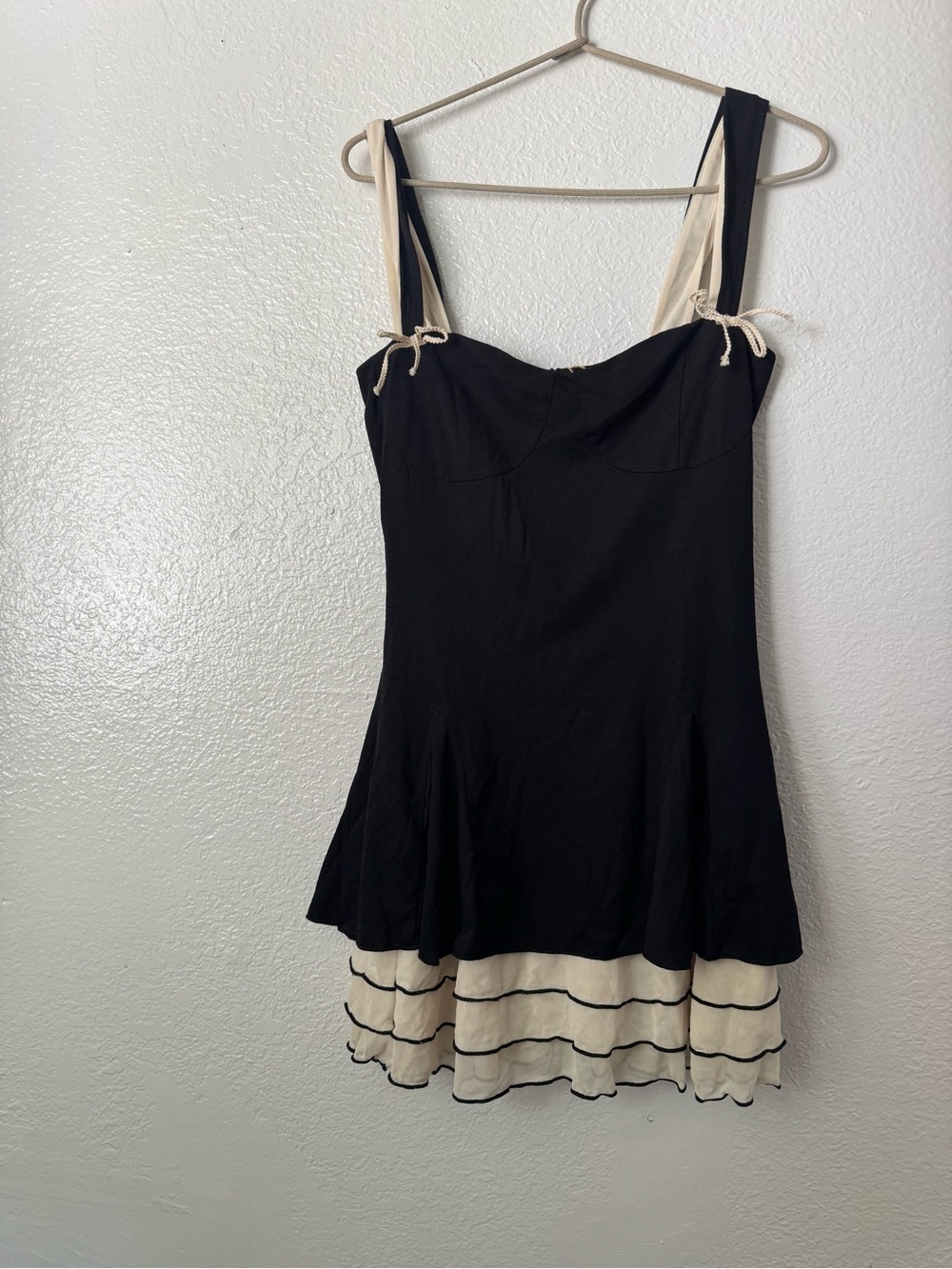 RIHOAS Black and Cream Layered Sundress